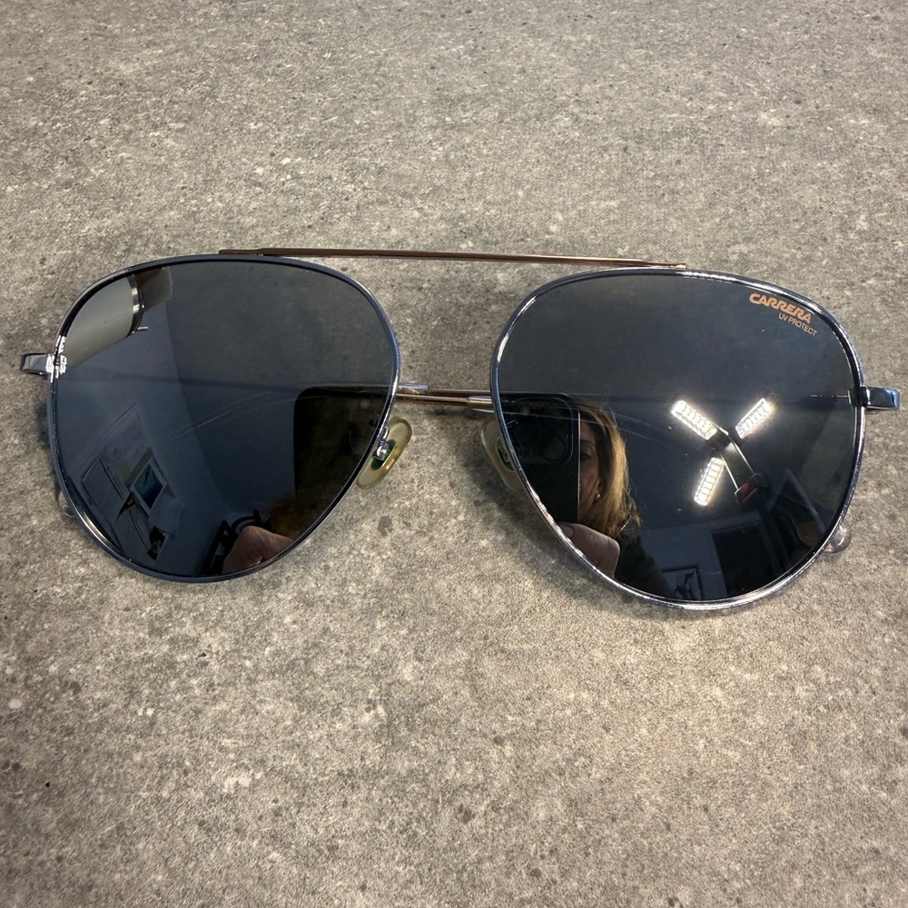 Carrera Silver Aviator Shades - Picture 3 of 4